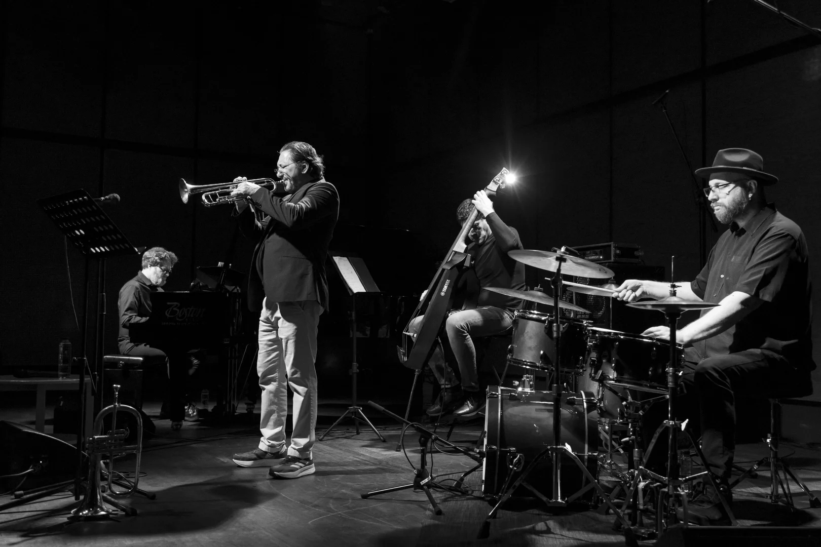 Urbangypsy emilbizga arcub 27mar2024 foto mariagindac twobugs 15